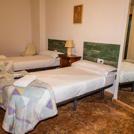 Pension La Florida 19 Jaén Exterior foto